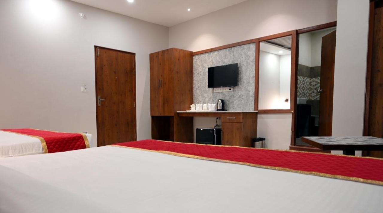 Hotel Singla Residency Kangra Zewnętrze zdjęcie