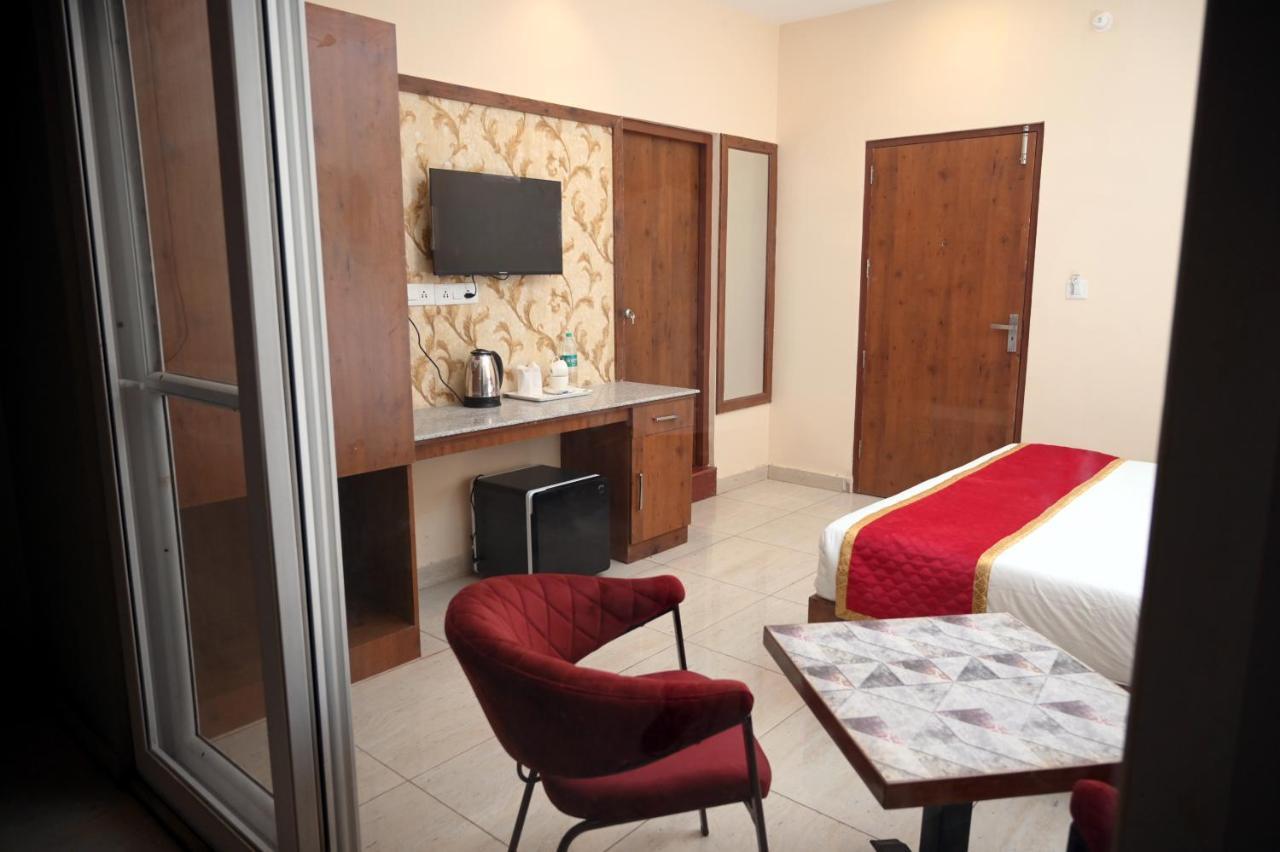 Hotel Singla Residency Kangra Zewnętrze zdjęcie